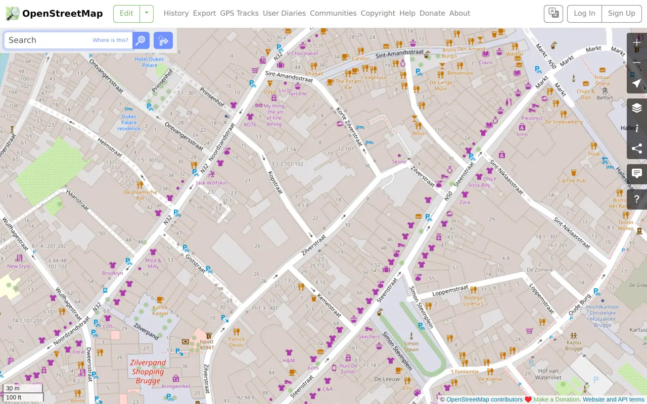 Starter grants in Flanders: the core shopping streets of Bruges on OpenStreetMap, where a new shop can get 5,000 euros